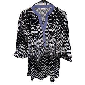 Avenue Zig Zag Pattern Print Top 22 24 Tunic V Neck Buttons Pockets 3/4 Sleeve